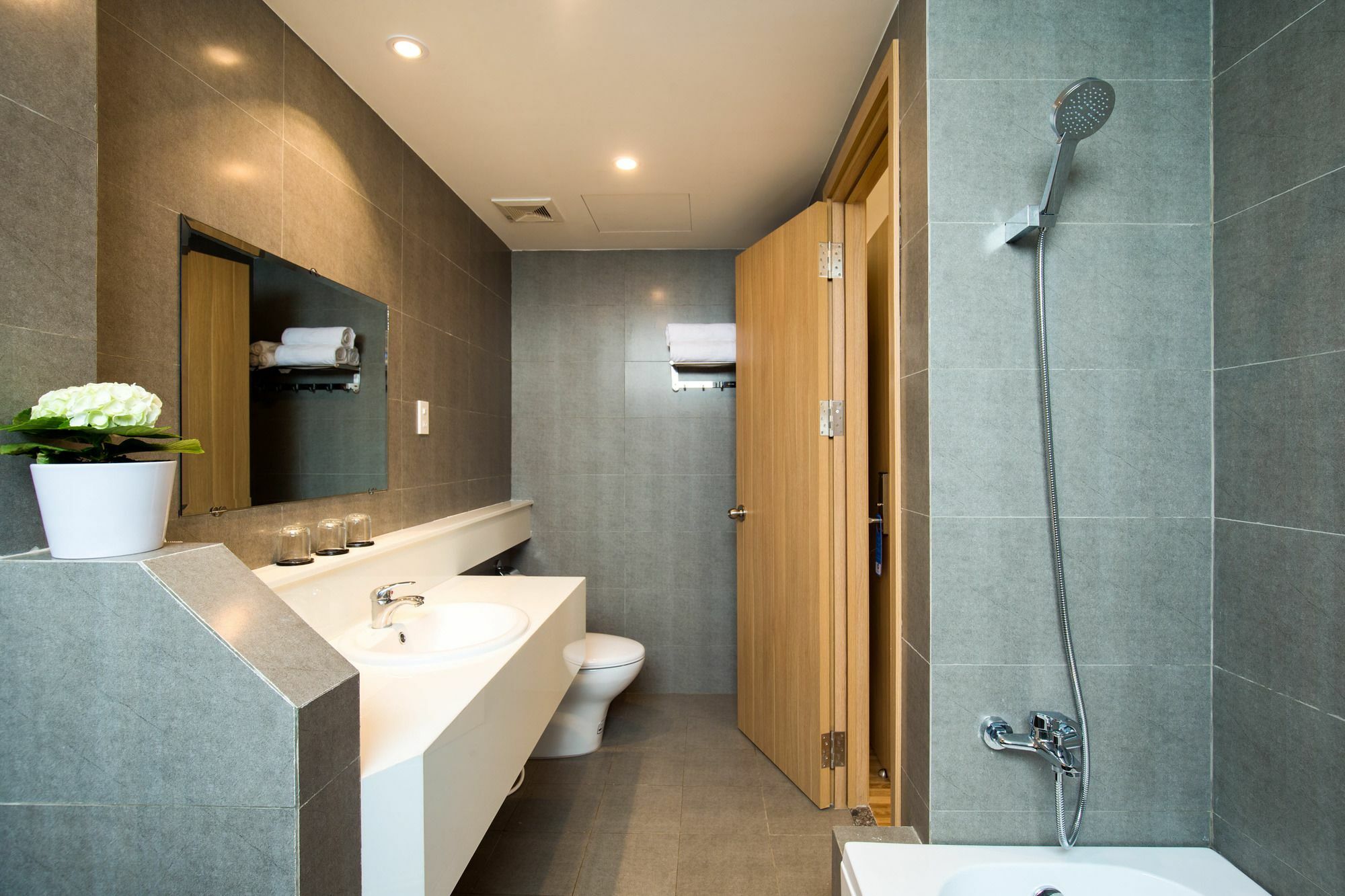 Gaia Hotel דואונג דונג מראה חיצוני תמונה